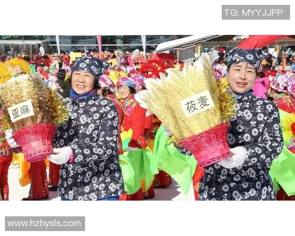 扭秧歌与足球明星结合的趣味视频教程带你领略新风尚